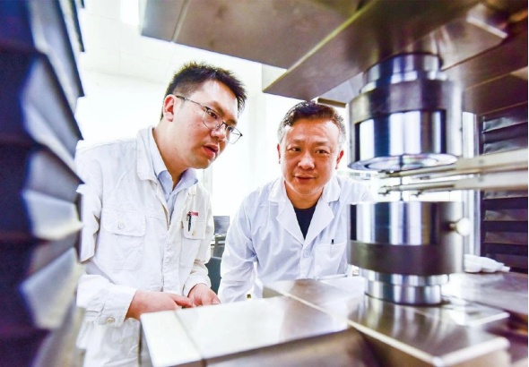 创通网 全国劳模唐科：特钢是用科技炼成的